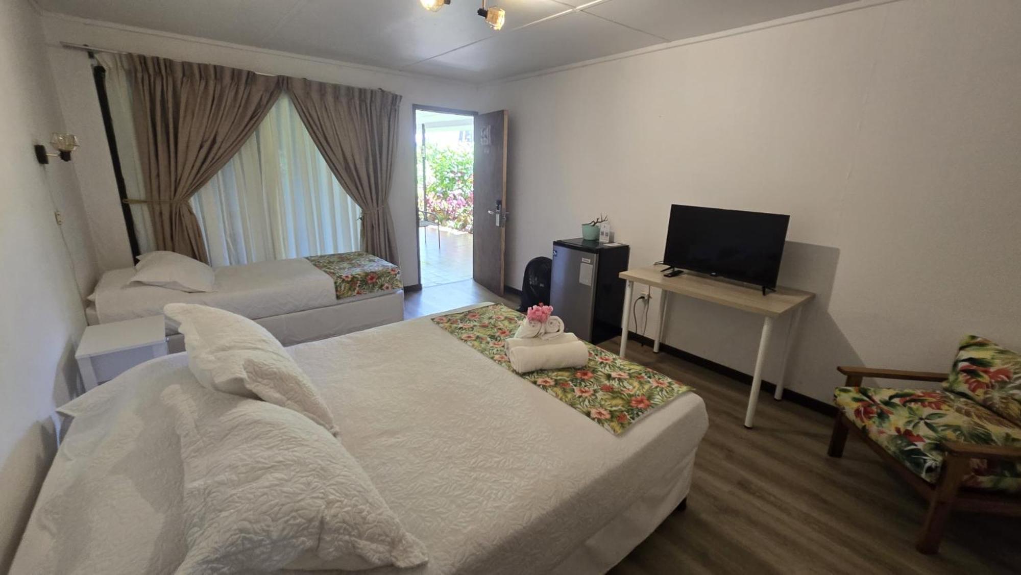 Hotel Hotu Matua By Ei Hanga Roa Zewnętrze zdjęcie
